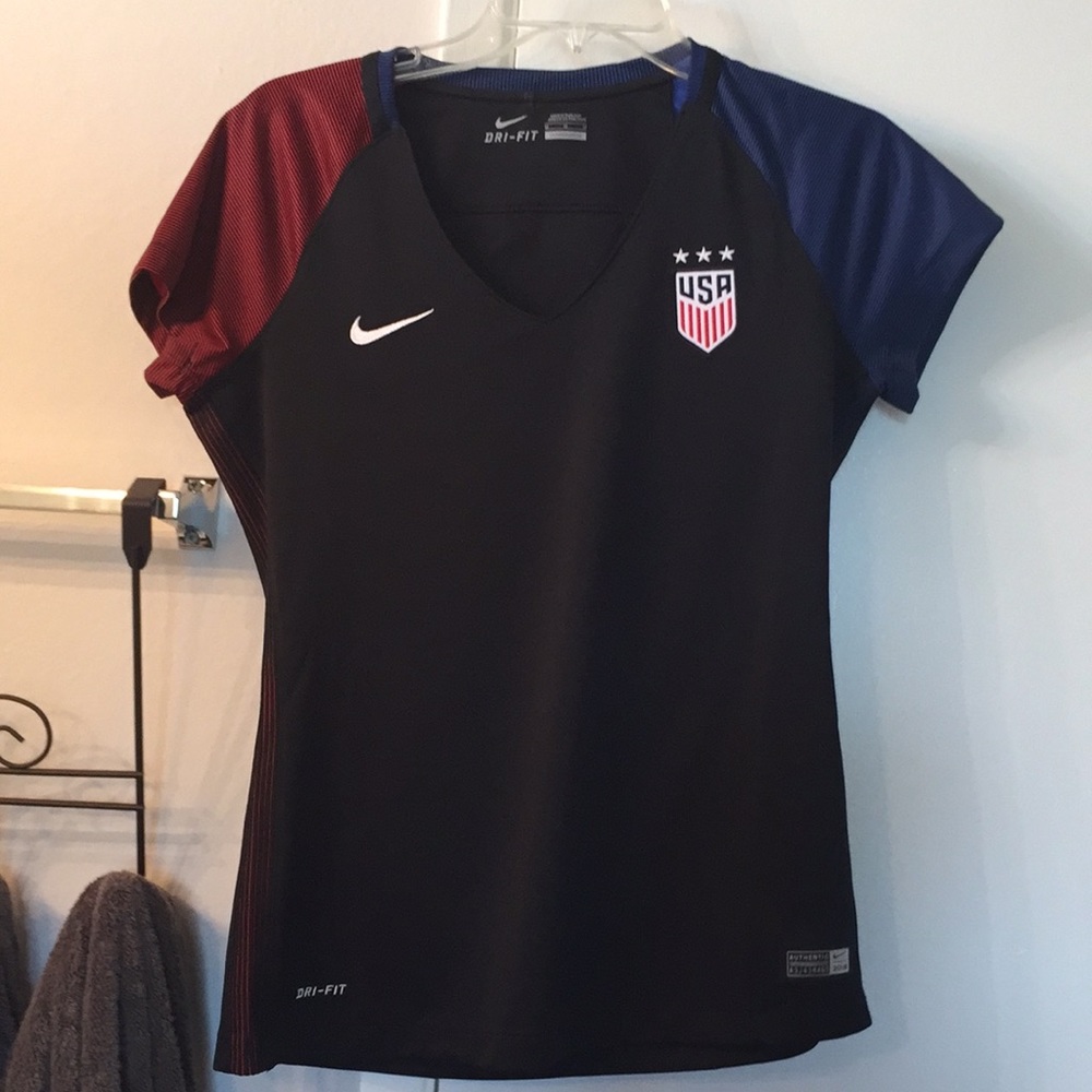 Amazing USA women’s national team soccer jersey.